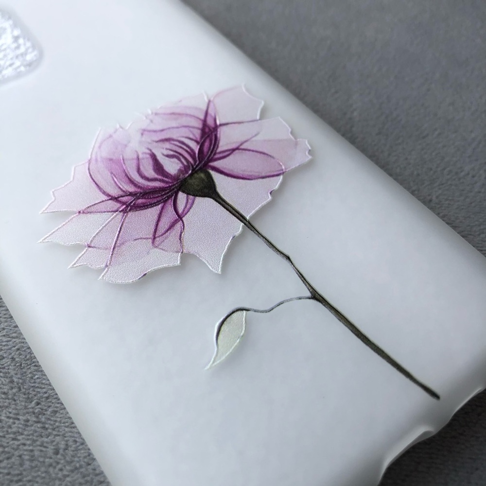 iPhone 11 Pro ~ Frosted Silicone Floral Phone Case ~ Brand New!